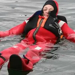 Quần áo chống mất nhiệt